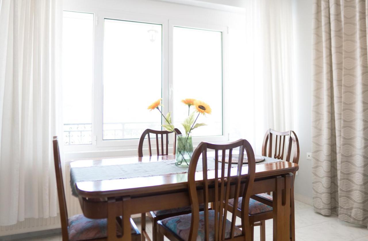 Raptis Guest House 蒂锡利维 外观 照片